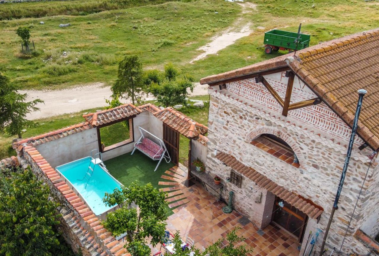 La Casa Del Buho Santa Maria la Real de Nieva Exterior foto